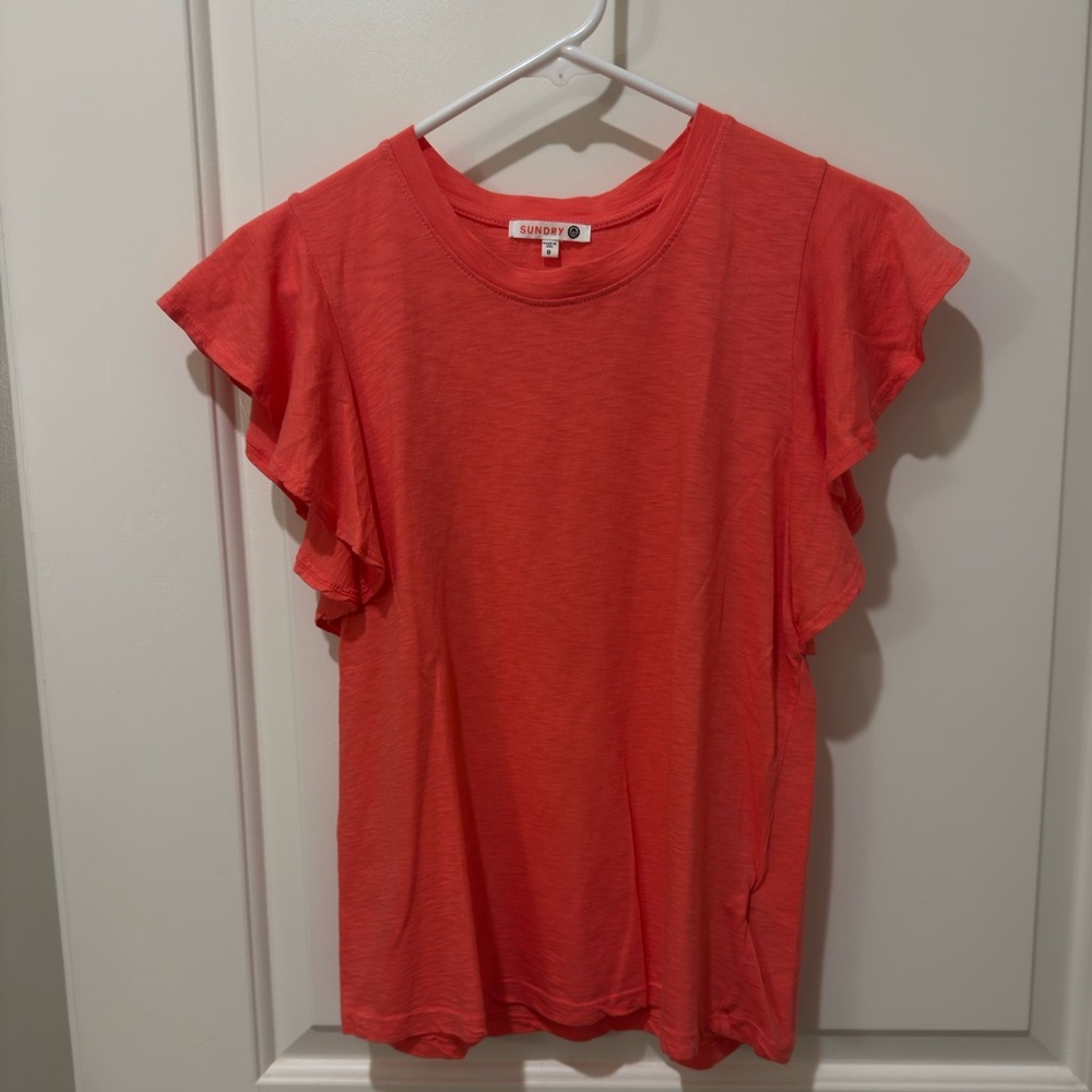 Sundry Short Sleeve Ruffle Top in Coral